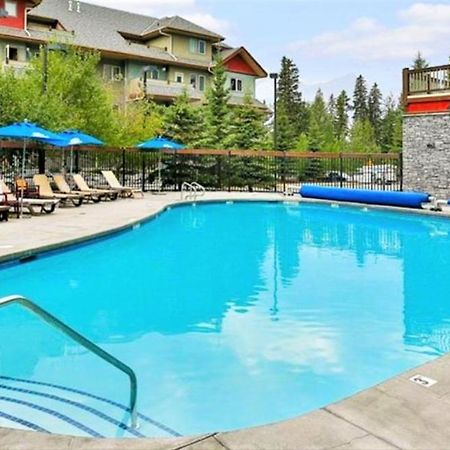 Renovated Condo, 2Br, 2Ba, Heated Pool, 3 Hot Tubs, Pets Welcome! Canmore Exteriör bild